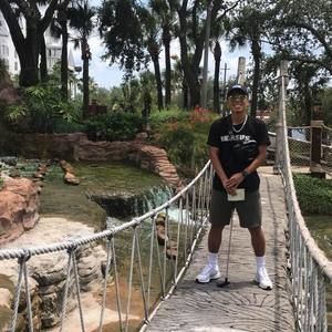 Meet your Posher, Uriel